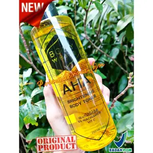 (NEW) AHA TONER BADAN BRIGHTENING BODY TONER By BODY WHITE TONER PEMUTIH BADAN Original BPOM mengandung Arbutin dan glutathione Mencerahkan bagian Kusam Vitamin c plus Niacinamide Centella + Chamomile Extract aloevera untuk Tubuh Pemutihan Hidrasi