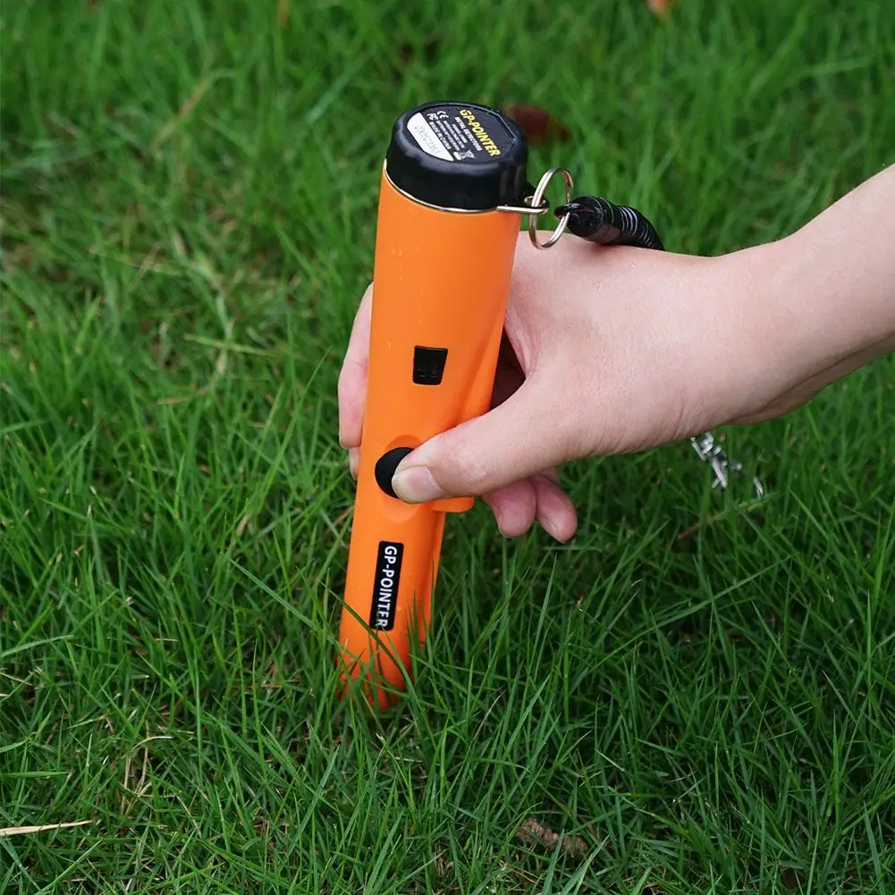 1pcs Mini Handheld Metal Detector Outdoor Portable Metal Detector For Security D1B6
