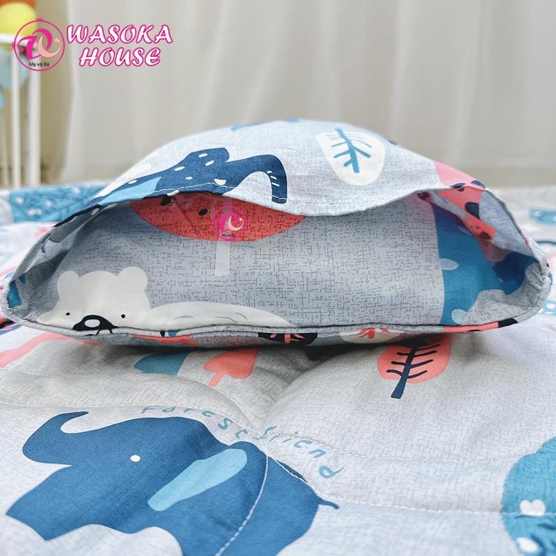 {warmth} The quilt combo bag is offered as a gift for children, many vivid patterns, soft and absorbent Korean satin cotton. 3