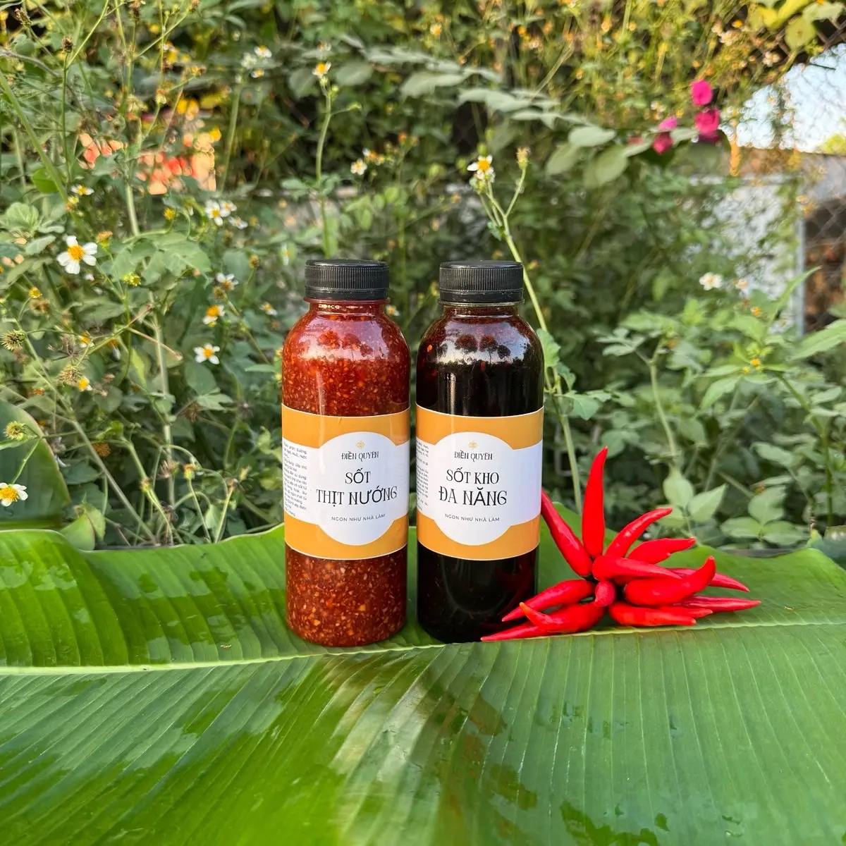Combo 1 chai sốt kho đa năng 500ml +1 chai sốt ướp thịt nướng 500ml