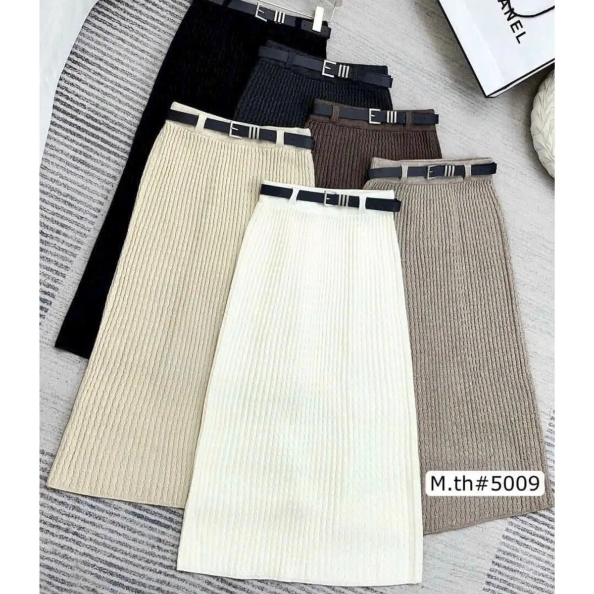 CHÂN VÁY LEN SUÔNG MỀM VÂN SÓNG KÈM ĐAI #5009 dáng dài 6 màu basic dễ mix đồ - IMAYBI (Ảnh cuối nhà IMAYBI_14) Nữ Kem Women Voi