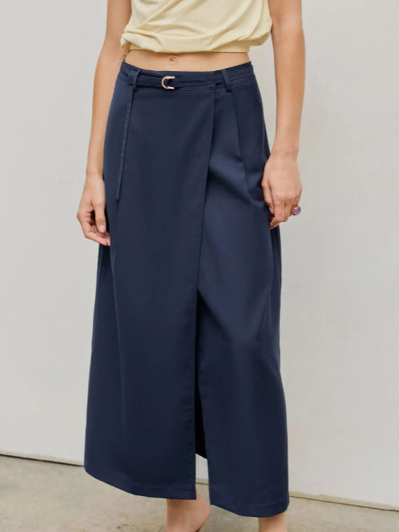 Women's Plain Button Wrap Skirt, Casual Fashion Long Skirt for Daily Outdoor Wear (with Belt), Women's Bottoms for Spring & Fall