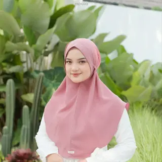 Mouva - Hijab Bergo Tali Instan Polos