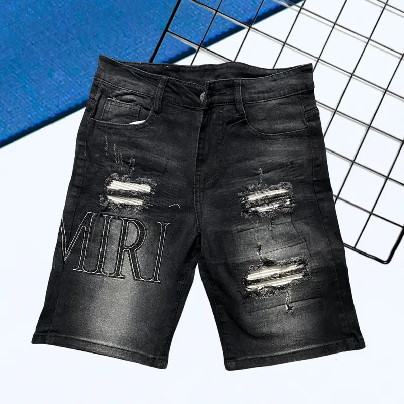 Quần Short Jean Nam Thêu AMIRI Màu Đen Rách Gối Trẻ Trung 0