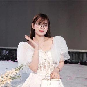 Kiều Oanh Cosmetic 03