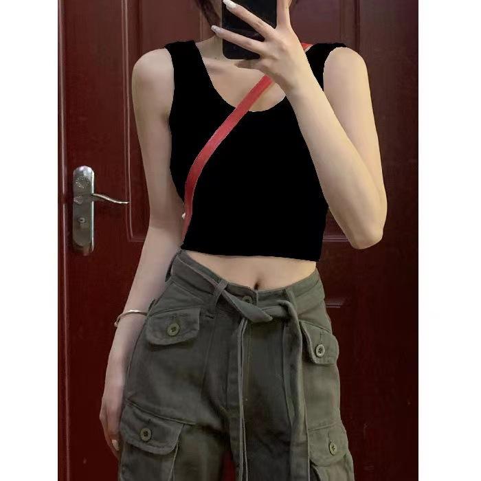 Product Introduction of New summer 2025 off-shoulder crop top for women, suitable for both outerwear and layering 3