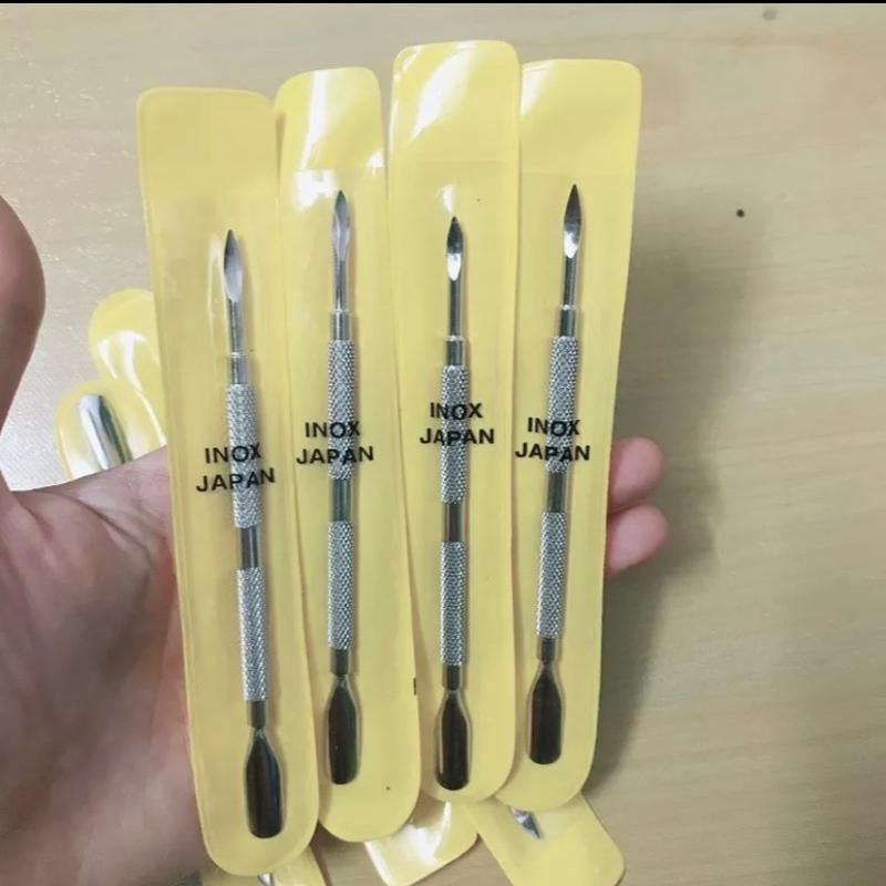 Cây đẩy da chết vỏ vàng . Cây đẩy da inox