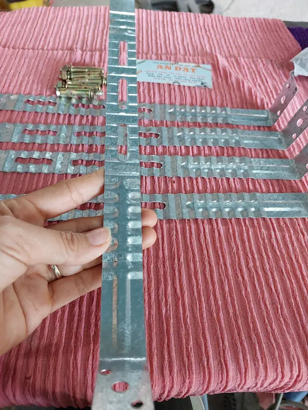 20 cái bát râu / Bát râu tường / thép râu tường / Sắt râu / Sắt neo tường 4