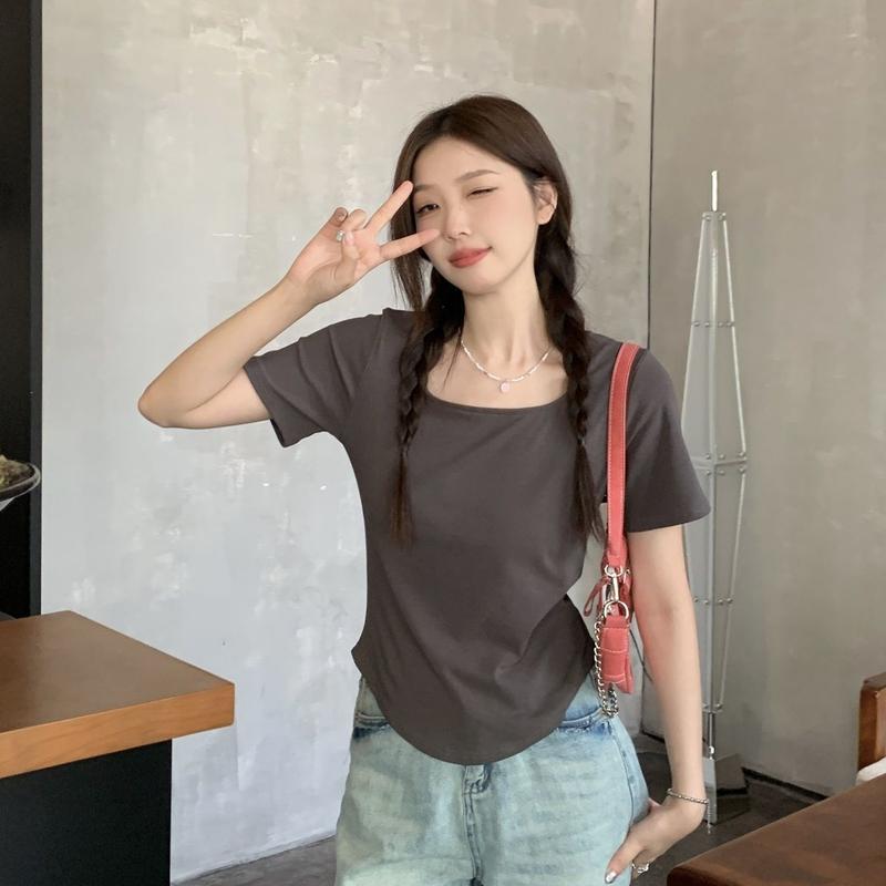 Product Introduction of [2098 Favorites] Regular Shoulder Short Sleeve T-Shirt for Women, Square Neck Top, Summer Plus Size, Regular Shoulder, Tummy Concealing, Slimming, Curved Design Top 20