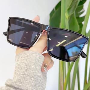 แว่นกันแดดฤดูร้อน มาใหม่ สำหรับผู้หญิงและผู้ชาย ระดับไฮเอนด์ อินเทรนด์ แบรนด์ UV ป้องกัน เหมาะสำหรับการขับรถ แว่นกันแดดสำหรับผู้ชาย