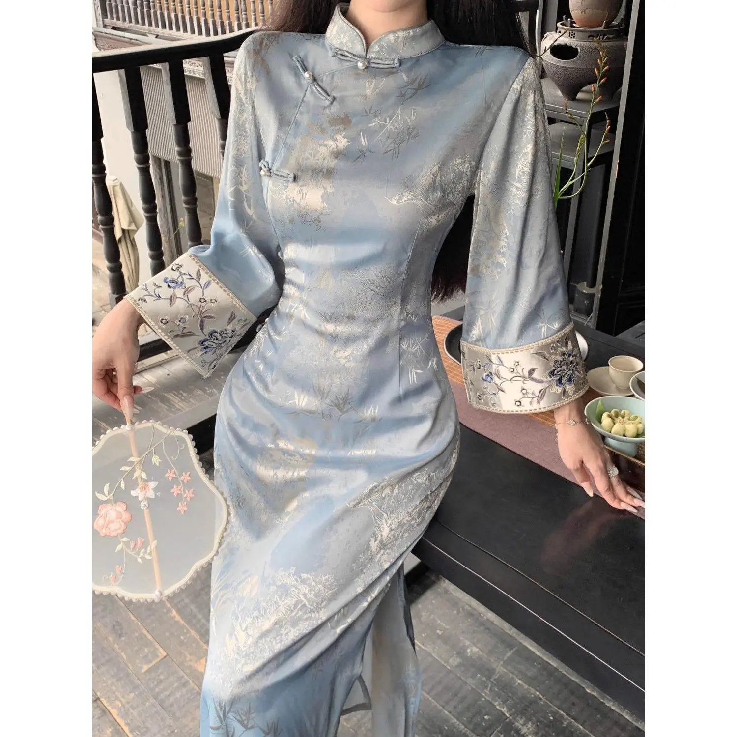 [Lan Dai] New Chinese Style Blue Embroidered Inverted Big Sleeve Improved Cheongsam Autumn and Winter Bamboo Leaf National Style Dress Women