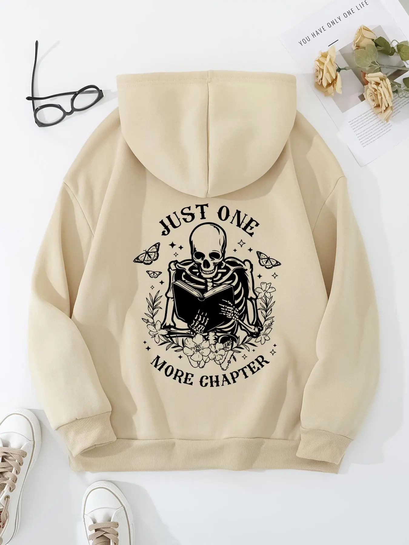 【Plus Size】 Letter & Skull Print Drop Shoulder Hoodie, Fashion Casual Drawstring Pocket Hooded Sweatshirt for Daily Holiday Outdoor Wear, Women Plus Clothing for Fall & Winter