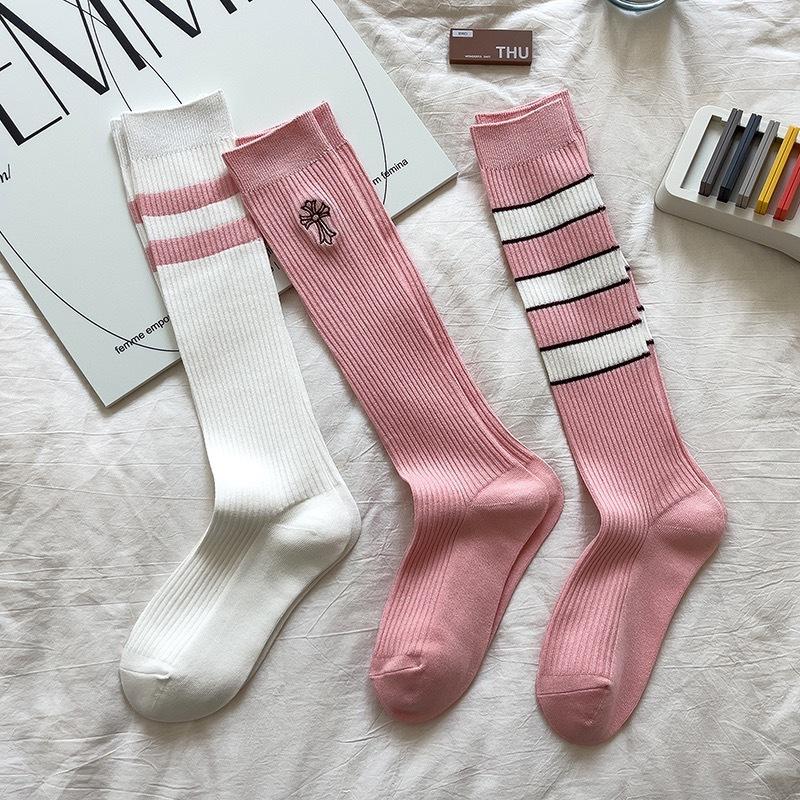 Vớ Tất siêu cao cổ họa tiết kẻ màu hồng phong cách dễ thương, xinh xắn