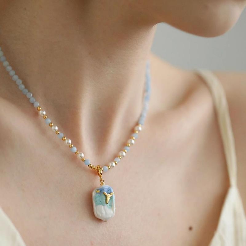 Product Introduction of Baby Costume Jewelry Oil painting style Baroque pearl pendant necklace, new Chinese style earrings, light luxury, niche, antique style collarbone chain, round pearl chain 10