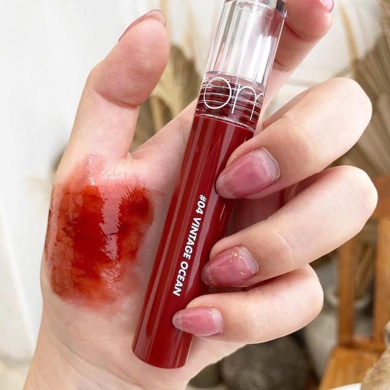  Son Romand Bóng màu 04 Vintage Ocean Water Và Các Mã Màu Của Romand Glasting Water Tint 