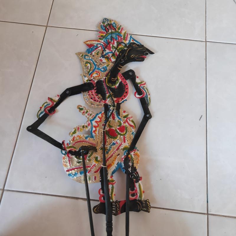 Wayang Kulit Karakter tokoh Prabu Kresna 2