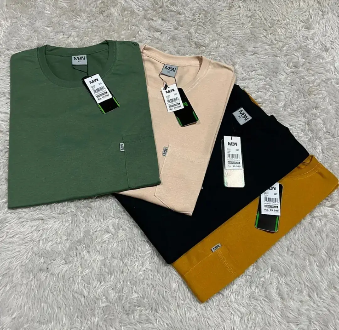 4 Pcs 100 Ribu Kaos Pocket Saku Depan Pria-Wanita / Bahan Semi Cotton 24s / Terbaru Dan Terlaris