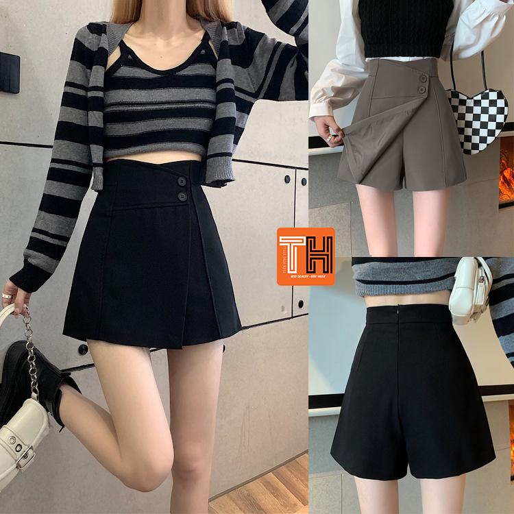 Quần short đùi nữ giả váy lưng cao ống rộng phối nút siêu xinh - S04