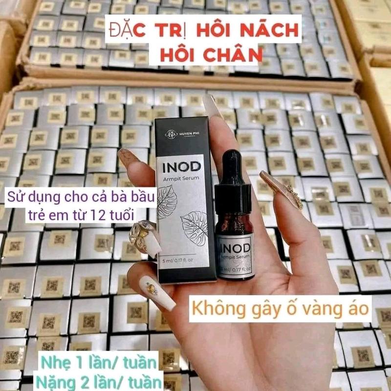  2 lọ serum khử mùi hôi nách và hôi chân . 