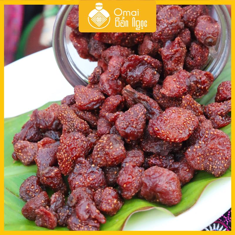 [ DÂU TÂY SẤY DẺO MỘC CHÂU ] - Hộp 200g - Ngọt Thanh - Không Phẩm Màu tự nhiên ít đường Food ômaigót ngọt ngọt ít đường ngọt ngọt ít xơ   sấy dẻo trái cây ô  mai hoa  quả