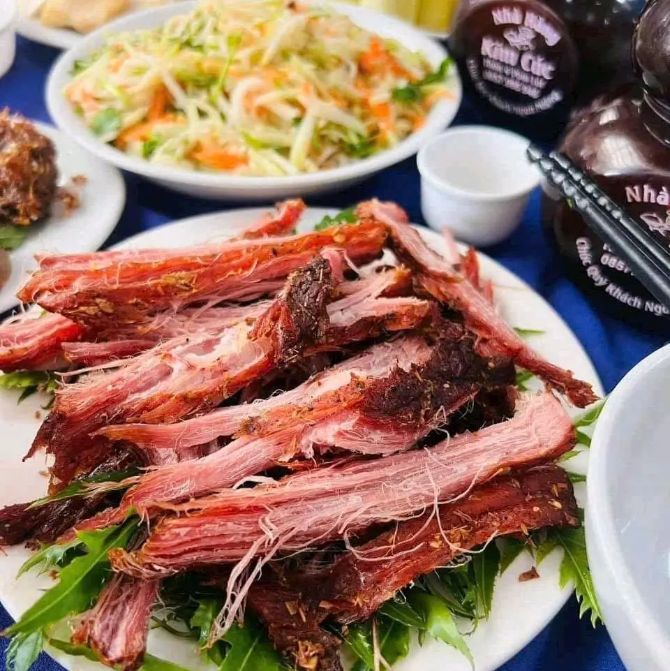 Thịt Lợn khô , thịt lợn Gác bếp, Lợn mông vùng cao