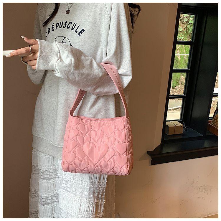 Product Introduction of [In Stock] Shoulder Bag, Candy Color, Lightweight, Fashion Trend, Korean Style, Large Capacity, Casual All-Match, 5 Colors, Nylon Material 16