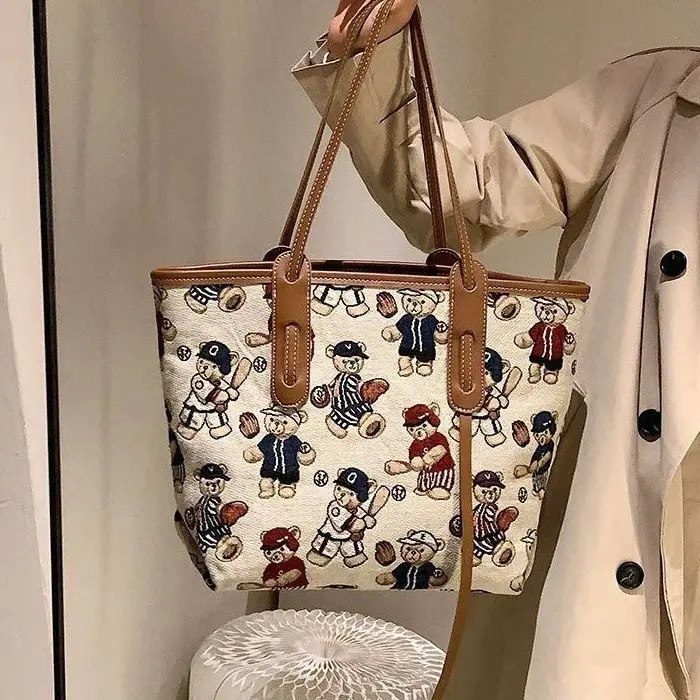 Tote Bag Import Ala Korea Motif Bear Baru 2023 Totebag Wanita Cewek Cewe