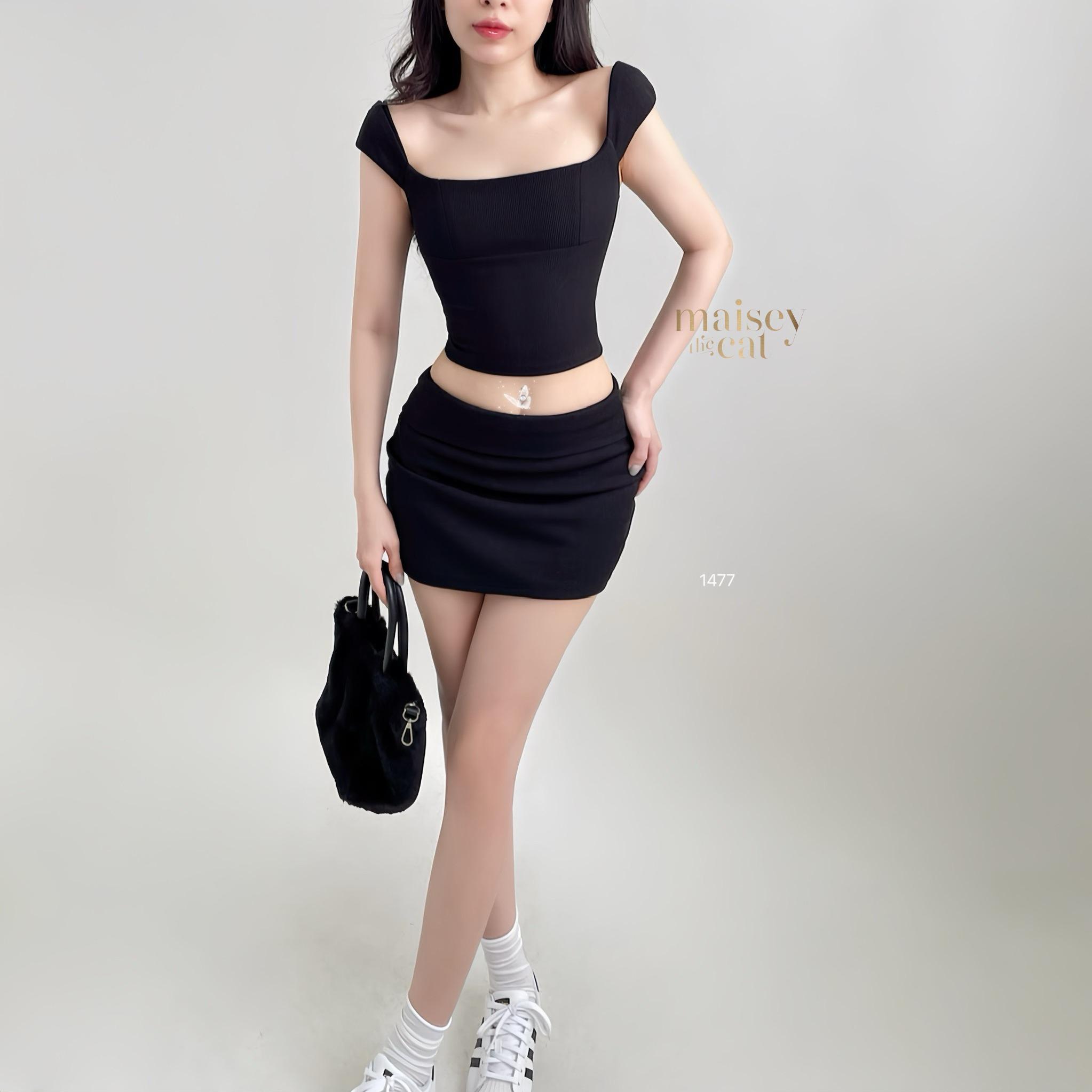 SET ÁO VÁY CÁ TÍNH, TRẺ TRUNG VỚI CHẤT LIỆU THUN GÂN DỄ MẶC