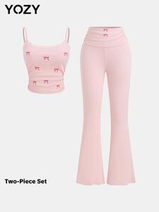 YOZY Women's Bow Print Contrast Lace Cami Top & Flare Leg Pants Two-piece Set, Y2k Casual Adjustable Strap Top & Bell Bottom Trousers for Daily Wear, Ladies Clothes for All Seasons, Womenswear