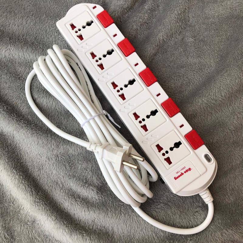 Ổ cắm Điện Quang ĐQ ESK SM750SL - 5 lỗ 3 chấu - dây dài 2m/5m - chống giật - nắp che an toàn - chịu tải cao