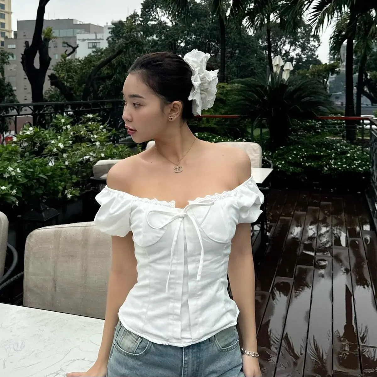 Áo Kiểu Linen Viền Ren Tay Bo - Rattit Top