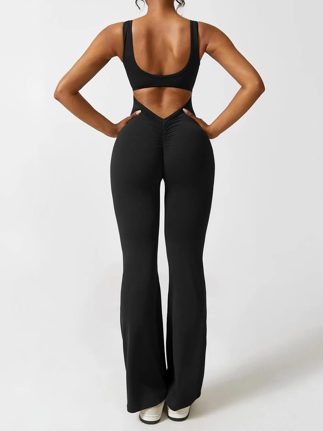 Valentine's Day Women's Plain Minimalist Cut Out Ruched Backless Flare Leg Jumpsuit with Removable Chest Pad, Gift, Summer Comfort Sleeveless Scoop Neck Tank Jumpsuit for Womenswear