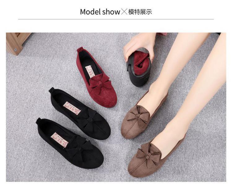 Product Introduction of Spring Old Beijing Cloth Shoes Women's Shoes Black Work Shoes Bow Flat Gommino Women's Shoes Breathable Mom Shoes 9