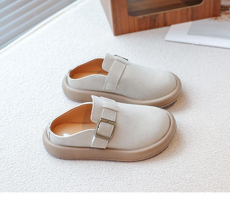 Product Introduction of Children's Closed Toe Boken Half Slippers 2025 Spring New Flat Non-Slip Soft Bottom Girls' Slip-on Outdoor Slippers 15