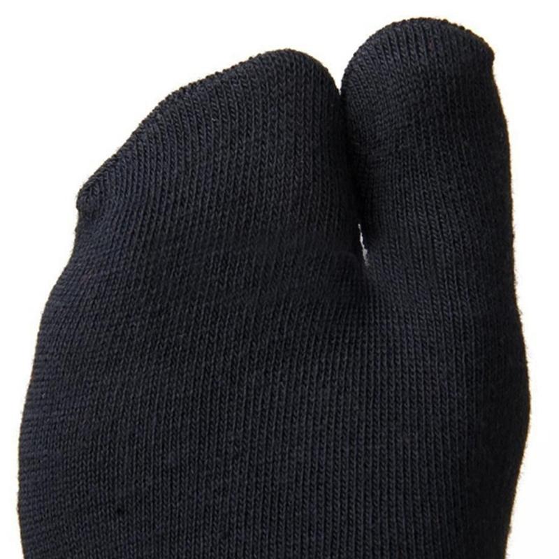 Product Introduction of Women Breathable Separate Two Fingers Toe Cotton Socks Nonslip Flip Flop Tabi Toe Socks #427578 37