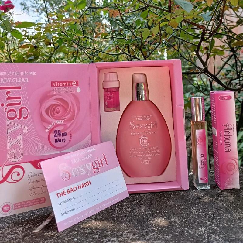 (Combo 3 Món có tặng nước hoa body) Set Dung dịch vệ sinh màu hồng kèm nước hoa mini + Tặng nước hoa body Siêu thơm lôi cuốn