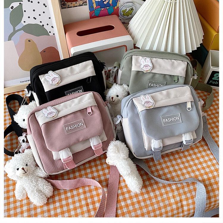 Túi vải đeo chéo nữ hai khóa dọc cực xì tin năng động (không kèm móc thú bông) LILA V2D85 Canvas Trơn Đeo Vai Bag Da Kem
