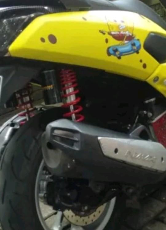 Product Introduction of N MAX AEROX OLD NEW PIRINGAN REM CAKRAM DISC BRAKE DPN BLKG ORIGINAL SCARLET N MAX OLD NEW AEROX LEXI UKURAN STANDAR VARIASI Motorcycle 3
