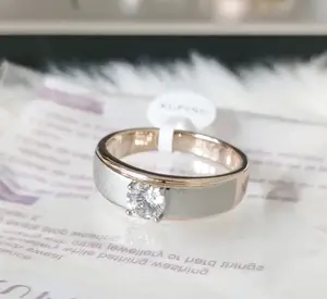 Cincin titanium tunangan wanita kombinasi warna