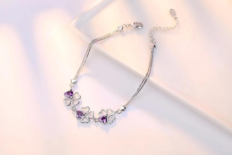 Product Introduction of Lucky Four Leaf Clover 925 Sterling Silver Original Jewelry Purple Crystal Link Chain Charm Bracelet for Women 4