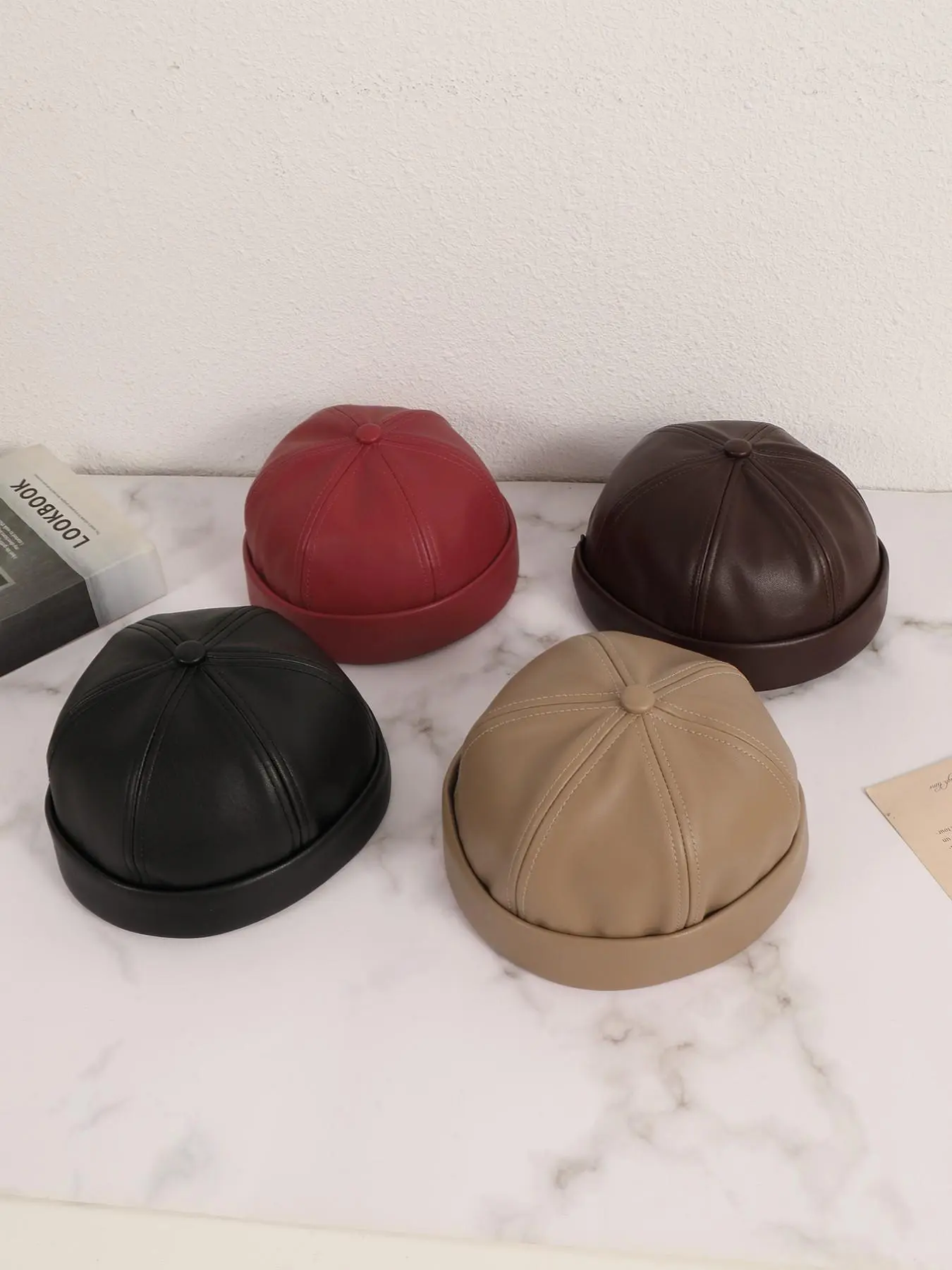 Solid Color Pu Leather Docker Hat, Casual Modern Outdoor Docker Hat for Men & Women, Fashion Accessories for Stage Performances, Cap