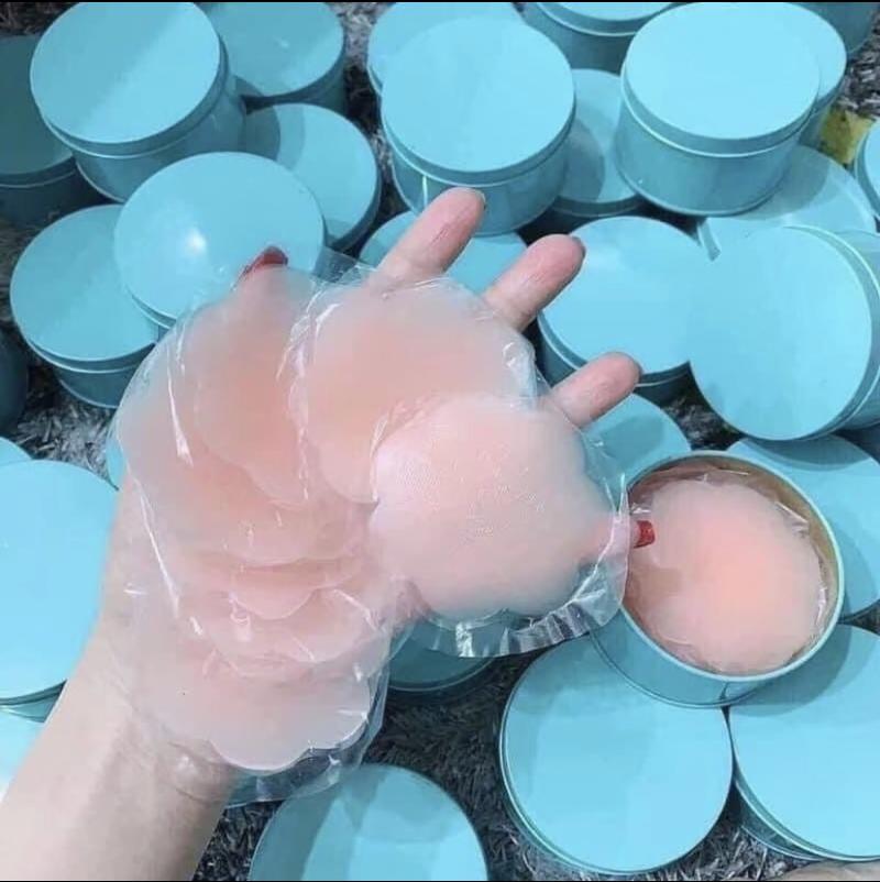 Product Introduction of Miếng Dán Ngực Silicon Vô Hình- Dán Nhũ Hoa Hình Bông Hoa, Hình Tròn Tinh Tế Tự Tin Dán Hàng Ngày Nữ mieng  dan áo  ngực áo  dán 1