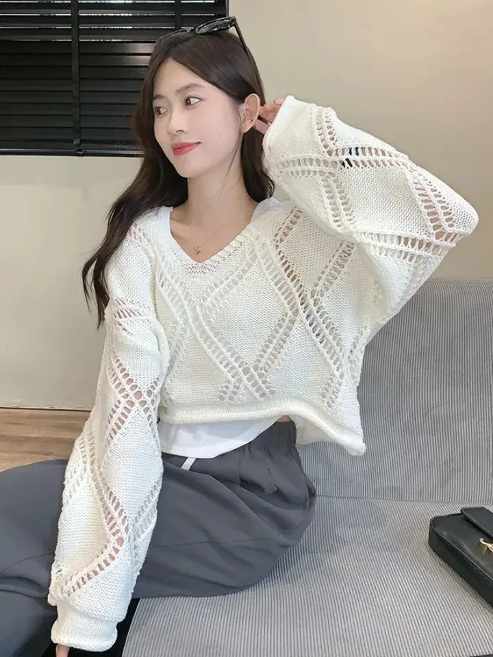 Minipretty  Hollow Sweater V-Neck