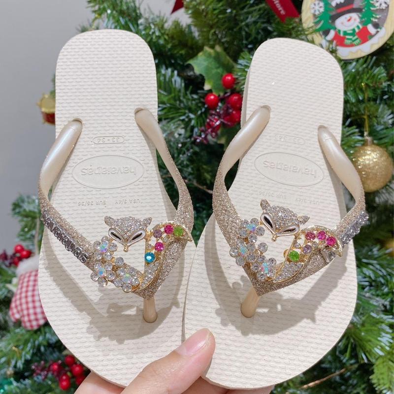 DÉP NỮ HAVAIANAS - KIM TUYẾN KEM NHẠT ĐÍNH CHARM HO LY ĐÁ ( THU HƯỜNG ) DéP
