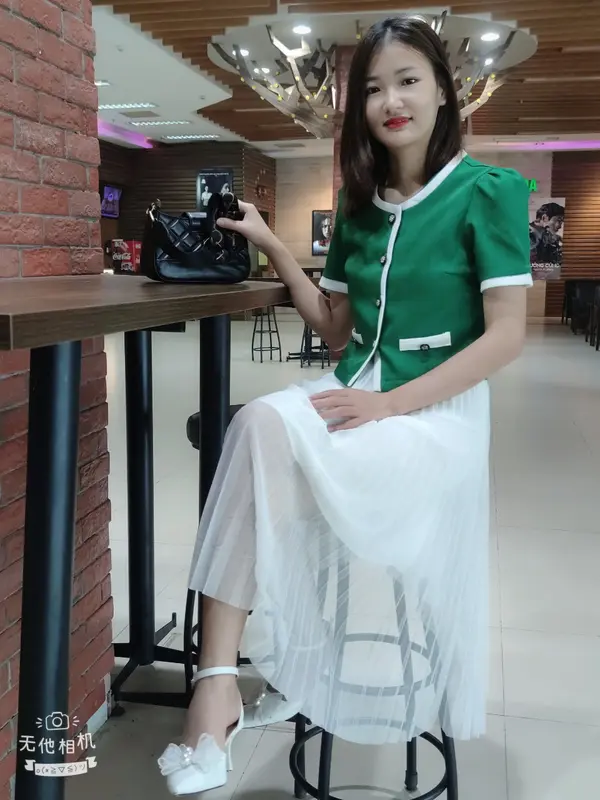 Ladies fashion Áo kiểu cộc tay viền cổ phối tròn nữ . Thời trang công sở , thiết kế trẻ trung Top Sơ Mi Shirt Màu Trắng Women Cổ Tròn 6