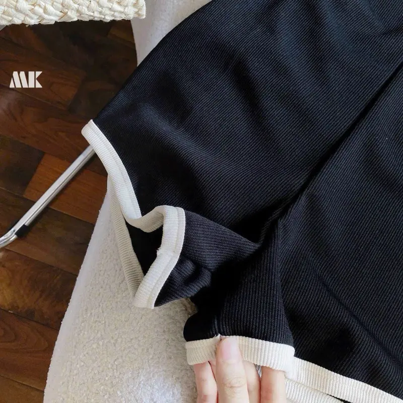 JUMSUIT ĐÙI POLO ĐEN VIỀN TRẮNG TAY NGẮN - Dáng Chuẩn Voi ÁO Jean Voan Lịch 1