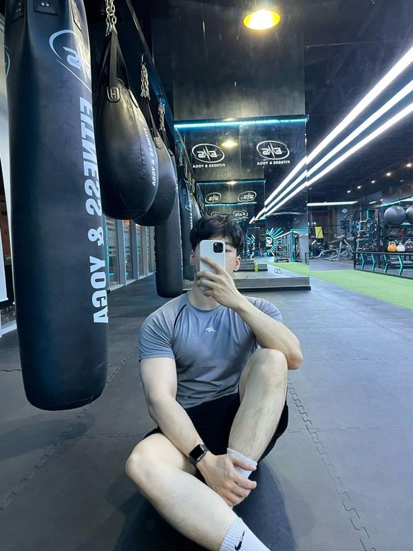 Áo thể thao nam tay ngắn cotton 4 chiều thoáng khí ôm body trẻ trung năng động DAPPERMAN 2