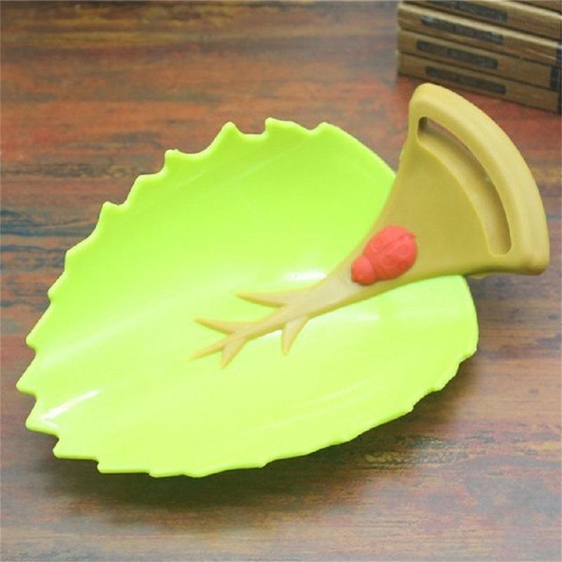 Product Introduction of Silicone Tap Extender Child Hand Washing Water Assistant Faucet Extended For Kitchen Bathroom Kindergarten Sink Splash Proof 32