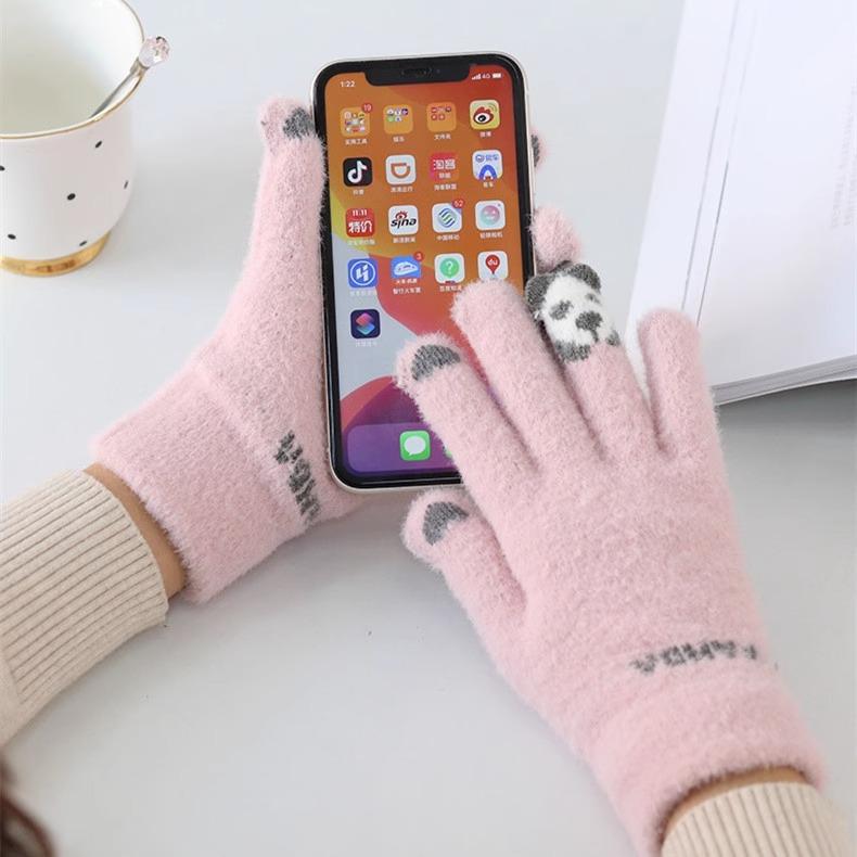 Product Introduction of Kawaii Touchscreen Winter Gloves‌ – 5-Finger Knitted Design with Thermal Fleece Lining, Waterproof TPU Thumb Patch & Reflective Stripes (Bike Riding Approved) ‌ 1