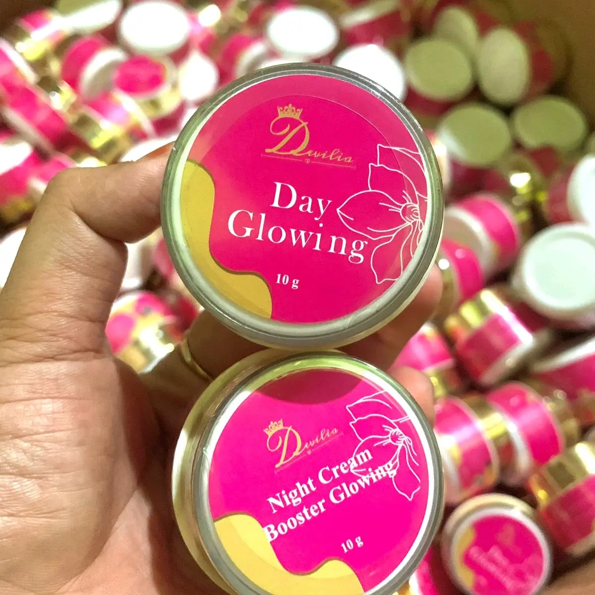 DEVILIA GLOW SKINCARE